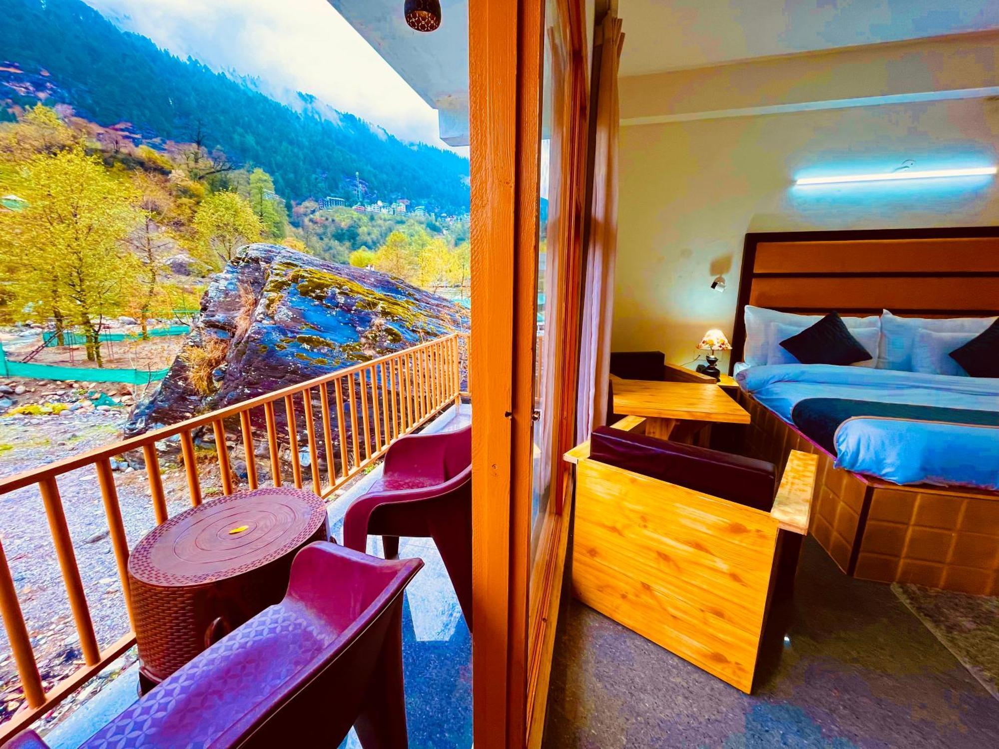 Himalayan Hill Queen Resort, Manali M98160-43400 Esterno foto